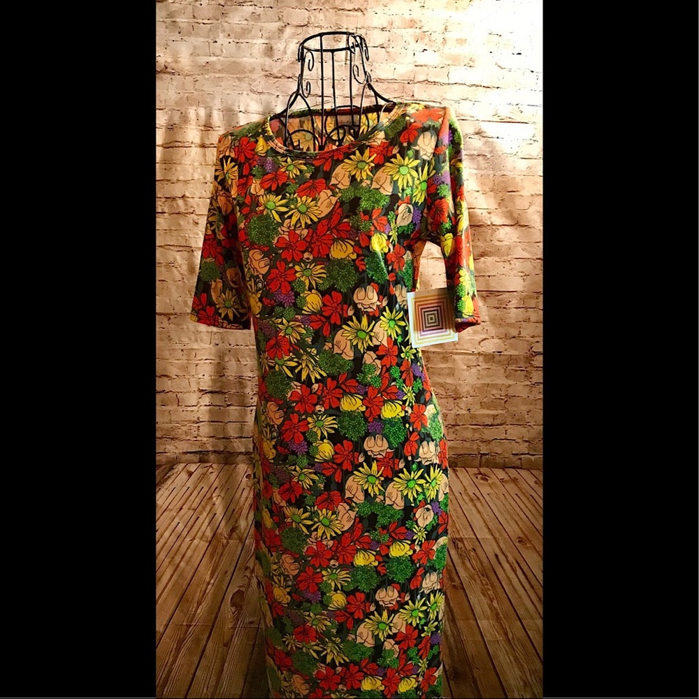 NWT Wildflower Julia LuLaRoe XS